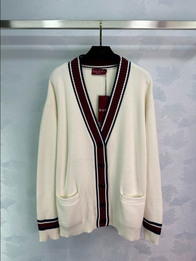 GUCCI White Wool V-neck Knitwear - GCK059