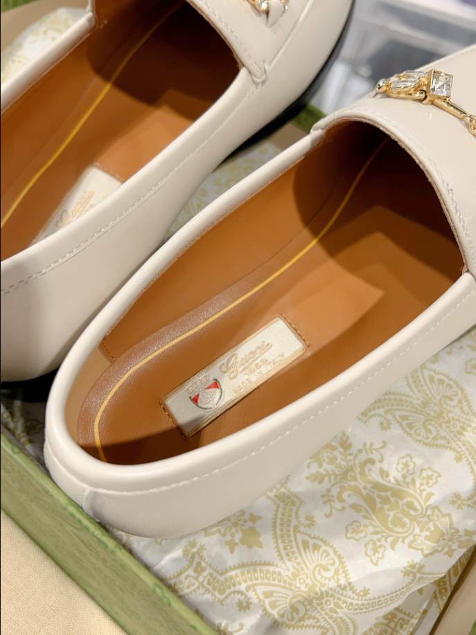 Gucci Jordaan White Cream Loafer - GL067