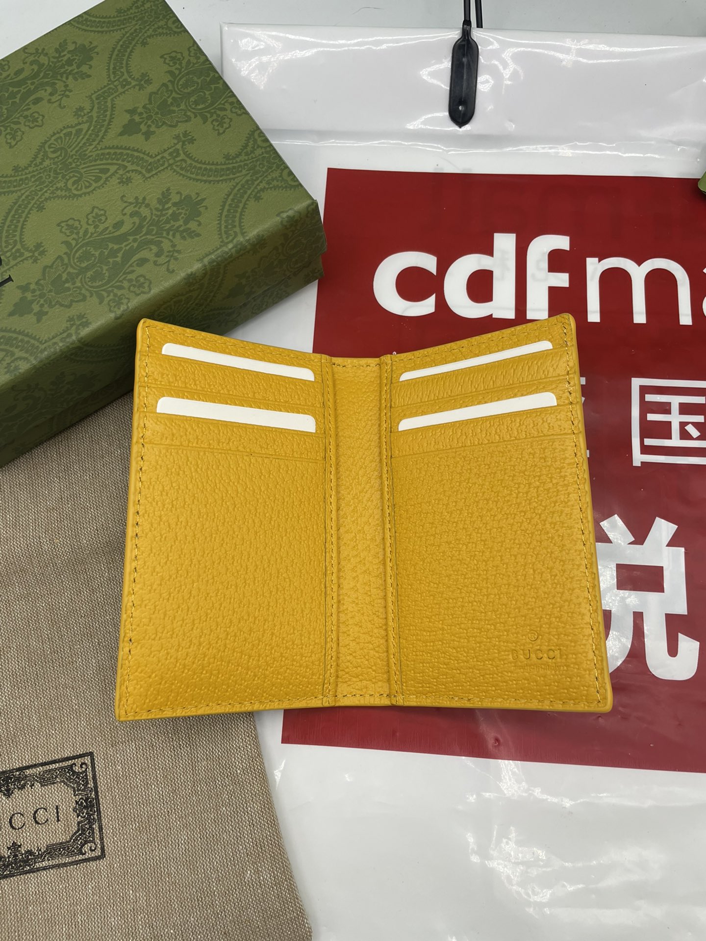 GUCCI GG LONG CARD CASE WITH GG DETAIL IN YELLOW - WLG048 GUCCI GG LONG CARD CASE WITH GG DETAIL IN YELLOW