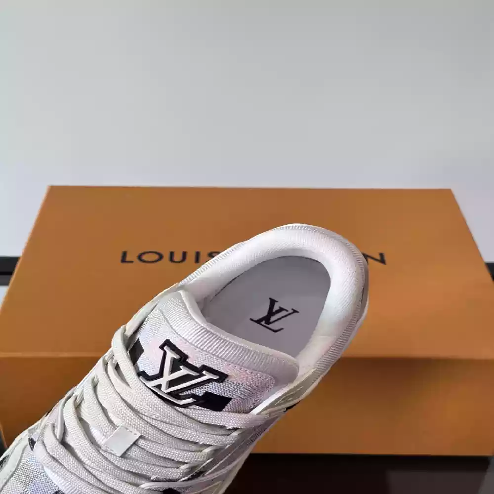 LOUIS VUITTON LV TRAINER MAXI PINK - LVS222 LOUIS VUITTON LV TRAINER MAXI PINK