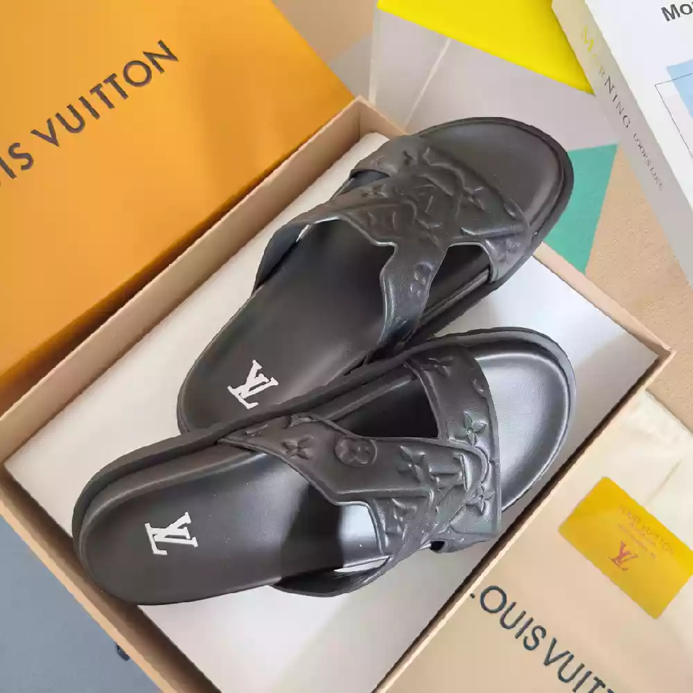 LV OASIS MULE EMBOSSED MONOGRAM BROWN - LVSD060 LV OASIS MULE EMBOSSED MONOGRAM BROWN