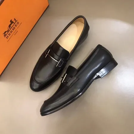 Hermes Men's Sydney Loafers In Black Calfskin - HM043 Hermes Men's Sydney Loafers In Black Calfskin