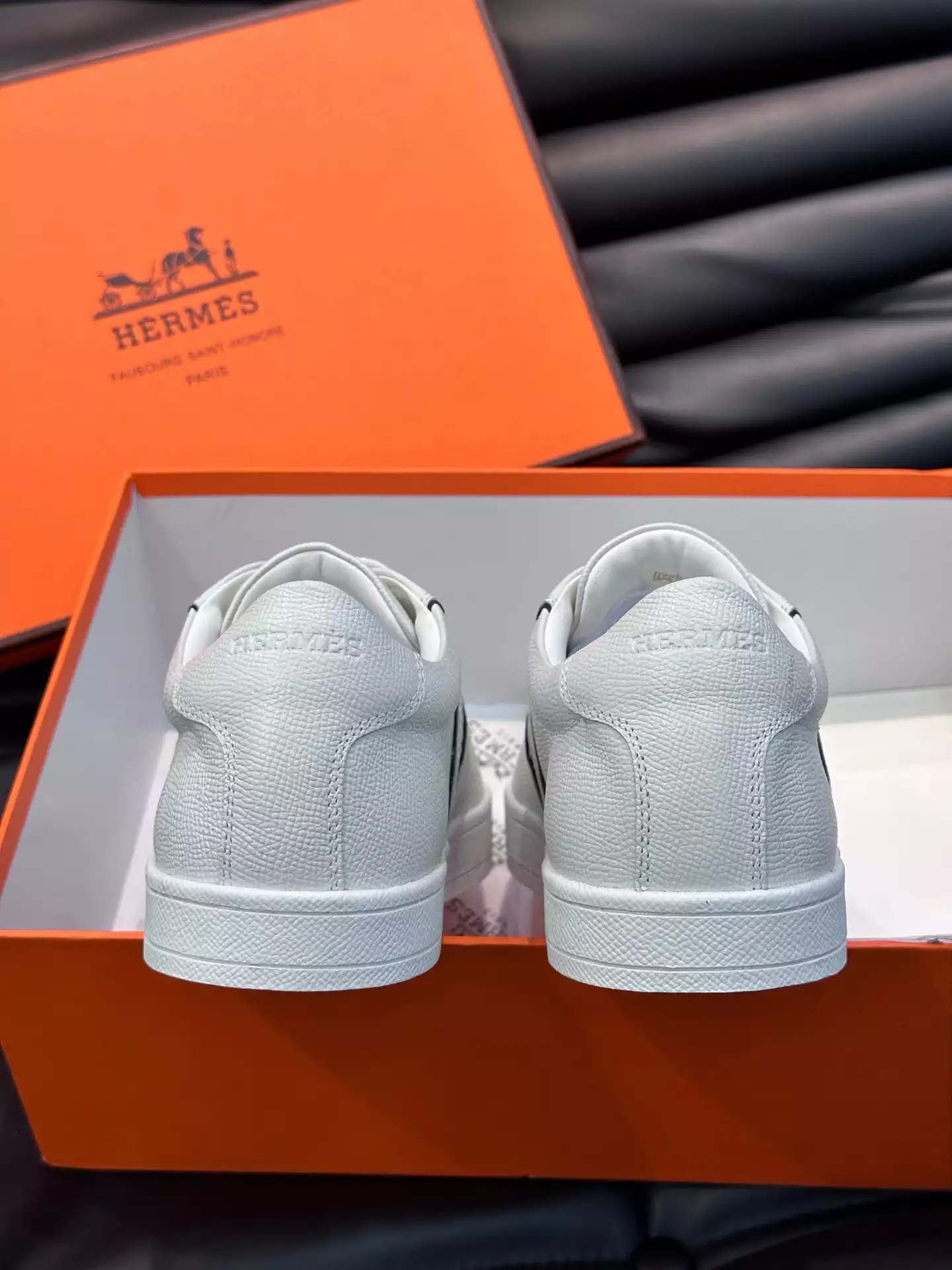 Hermès Sneakers