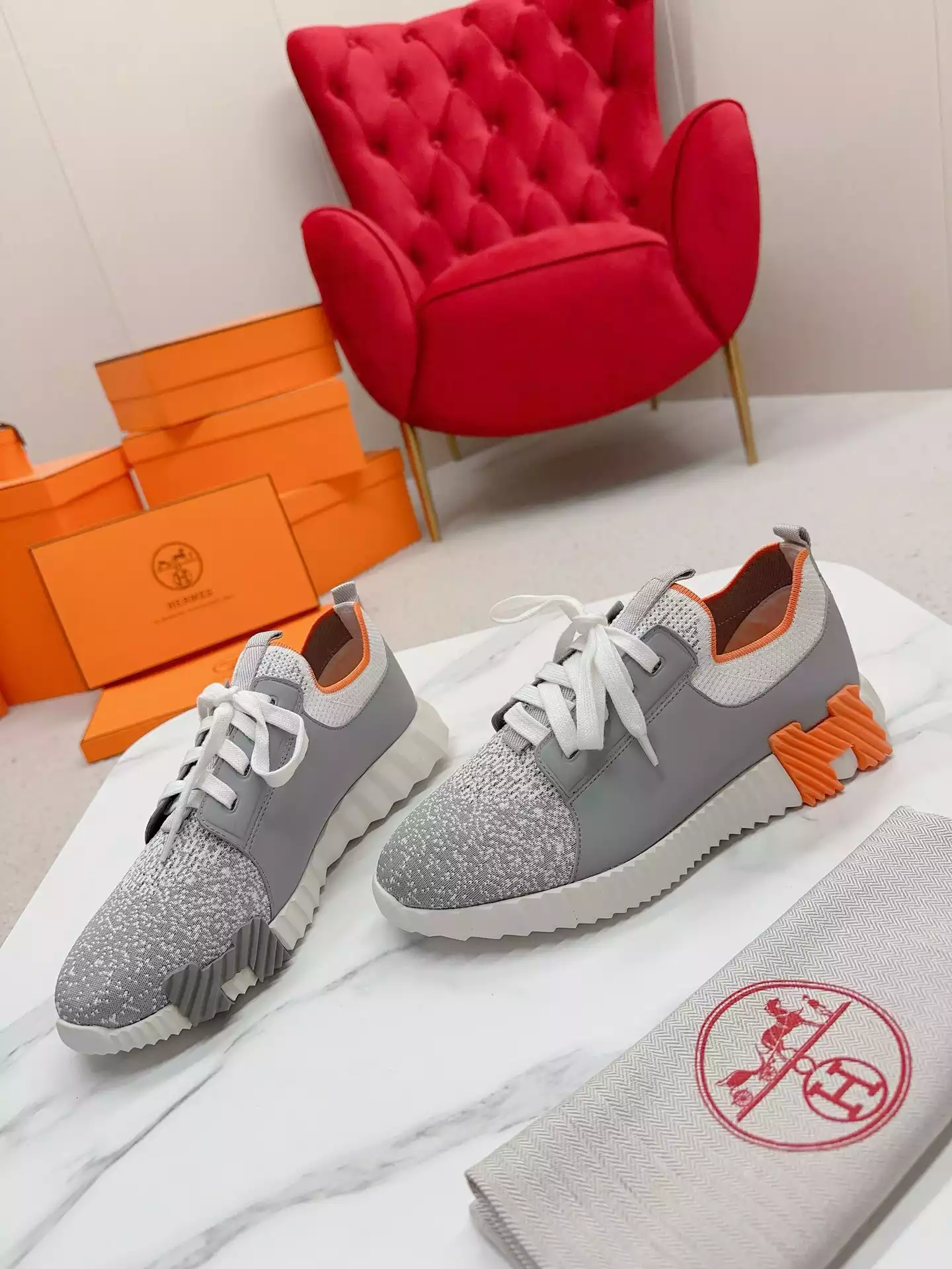 Hermès Sneakers