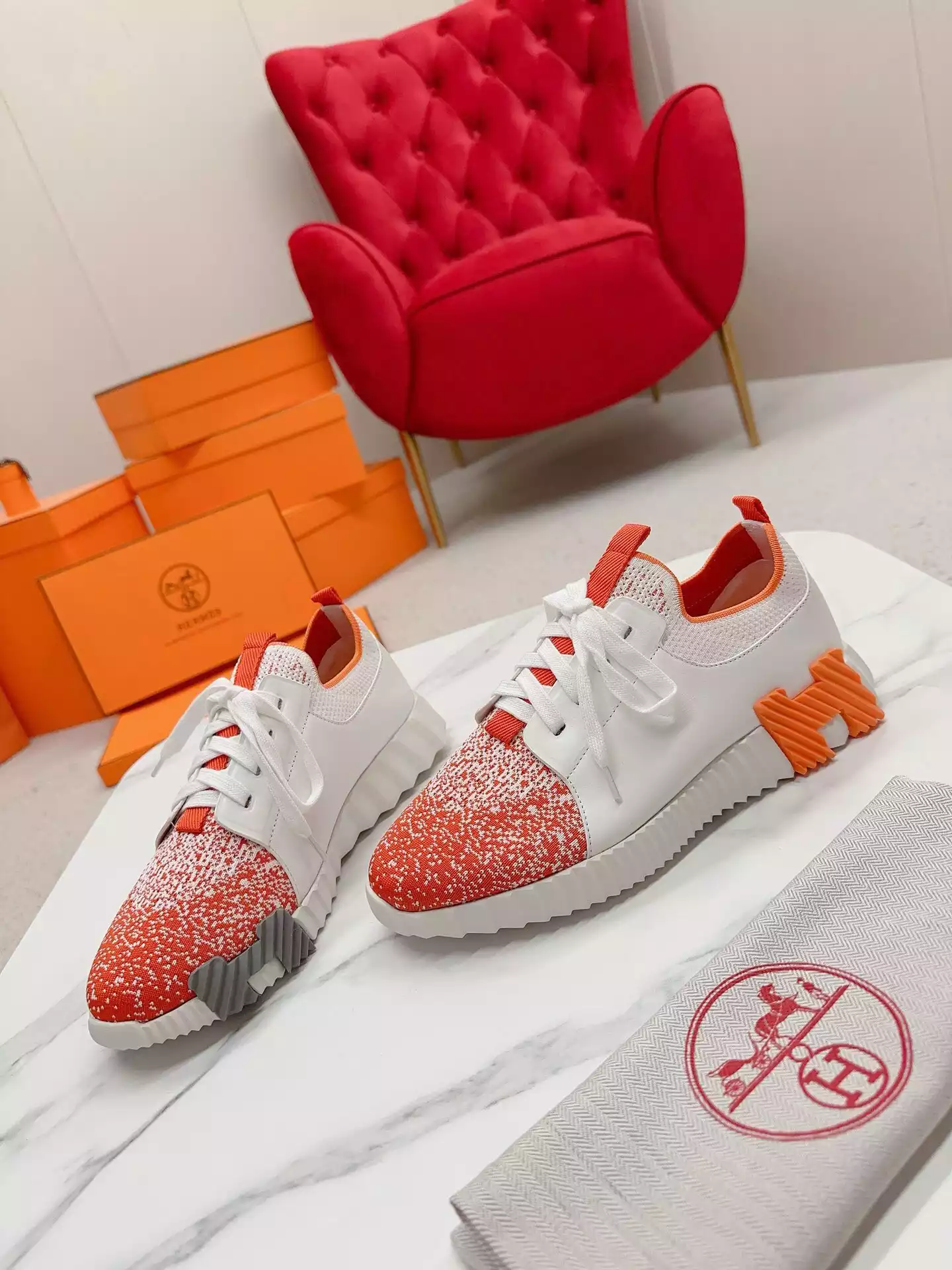 Hermès Sneakers