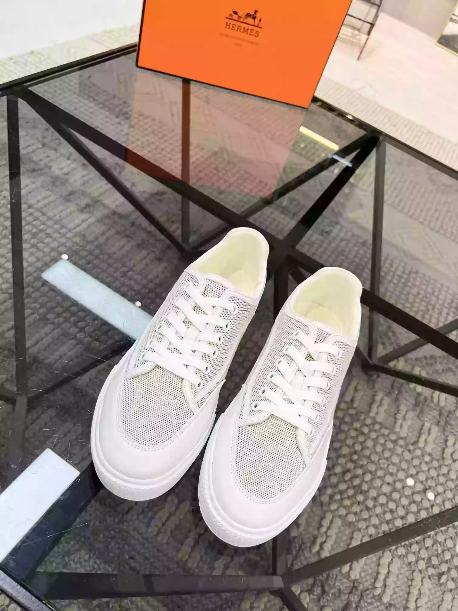 Hermès Sneakers