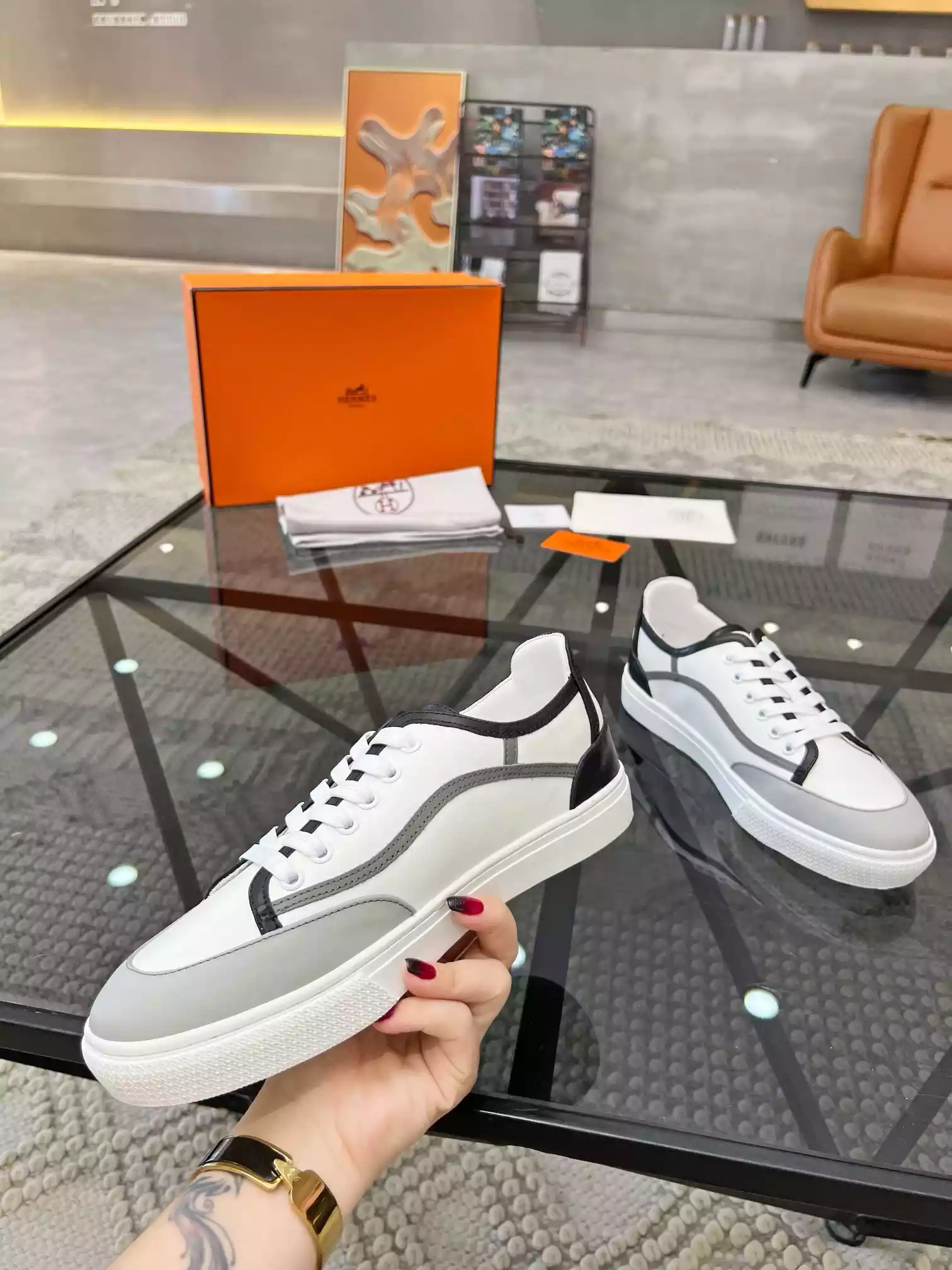 Hermès Sneakers