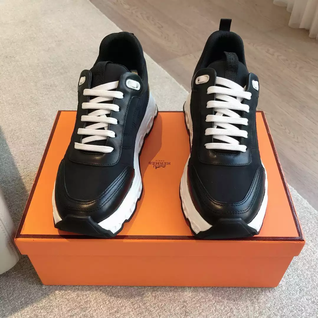Hermès Sneakers