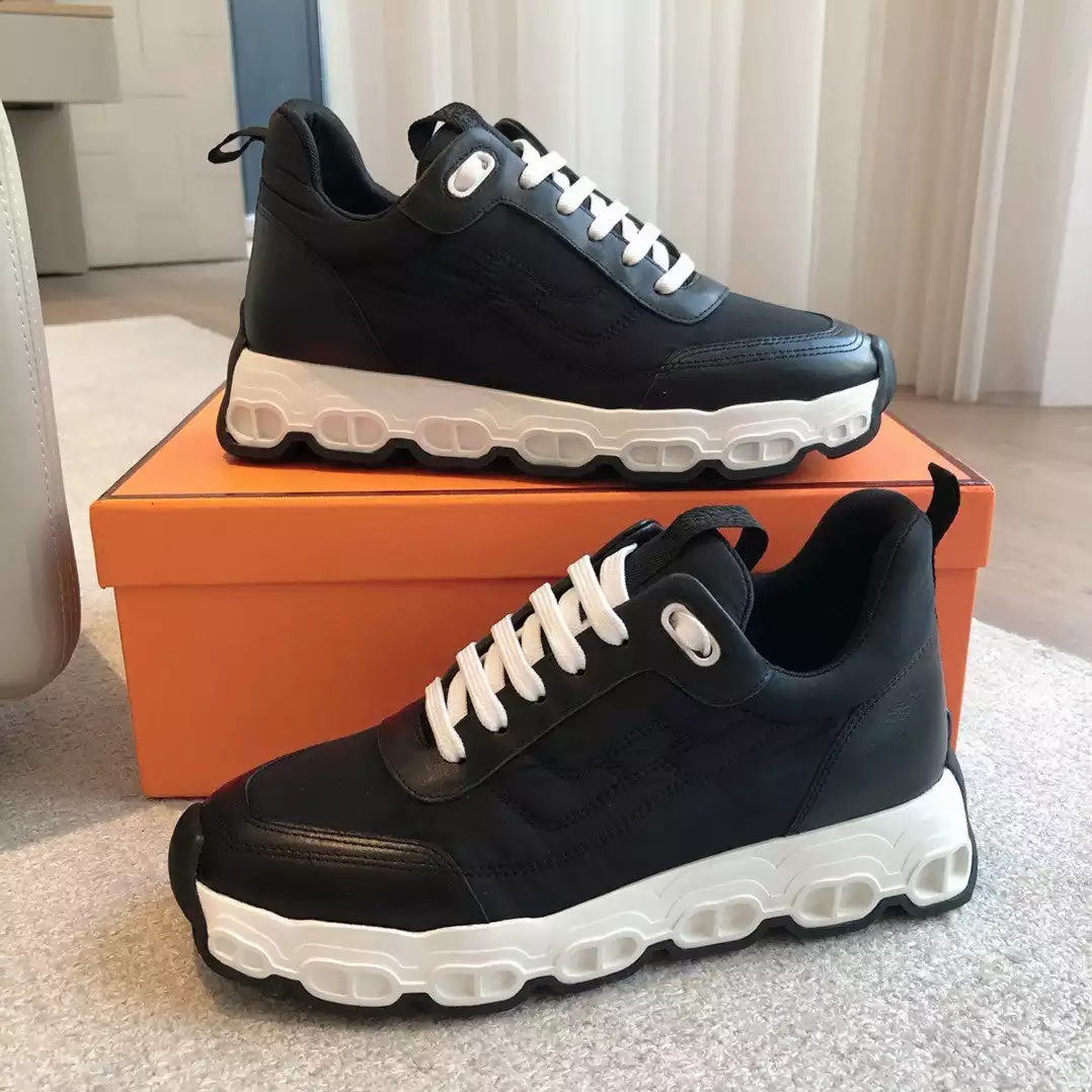 Hermès Sneakers
