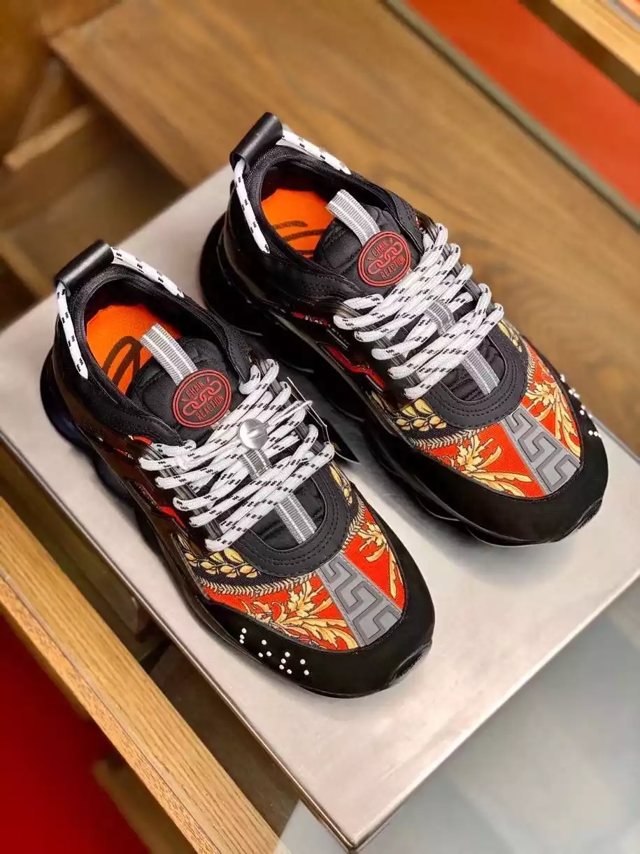 VERSACE WOMEN'S BLACK CHAIN REACTION SNEAKERS WITH BAROQUE PRINT - VSS025