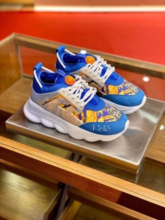 VERSACE WOMEN'S BLUE CHAIN REACTION SNEAKERS WITH BAROQUE PRINT - VSS023