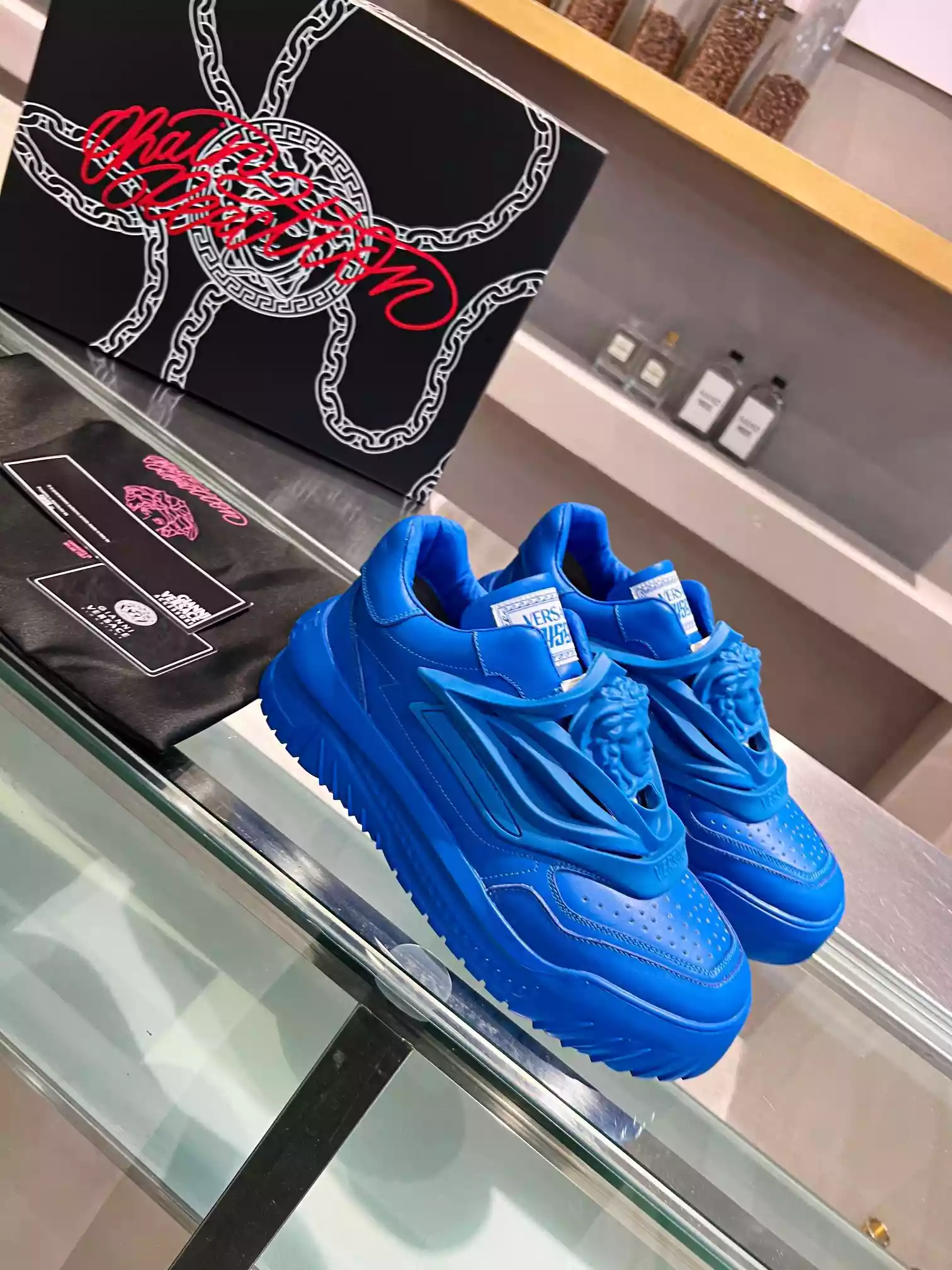 VERSACE WOMEN'S ODISSEA SNEAKERS IN BLUE LEATHER - VSS015