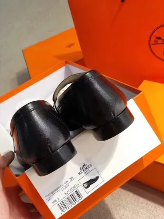 Hermes Women's Royal Loafers In Black Calfksin - HM090 Hermes Women's Royal Loafers In Black Calfksin