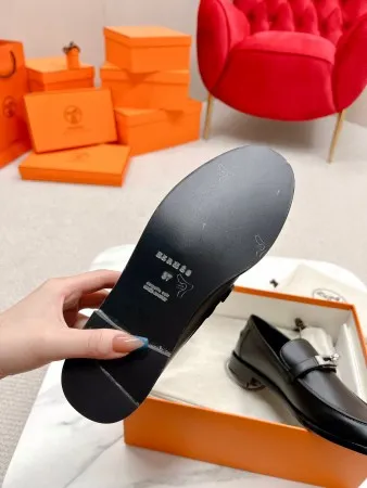 Hermes Women's Destin Loafers in Black Leather - HM073 Hermes Women's Destin Loafers in Black Leather