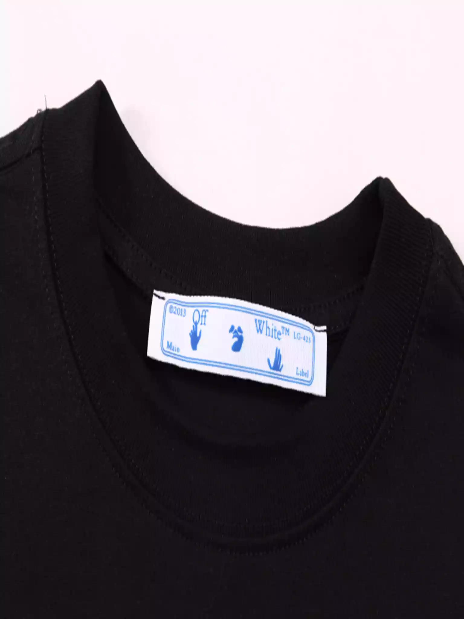 CARAVAGGIO BOY S/S T-SHIRT IN BLACK - OWS020 CARAVAGGIO BOY S/S T-SHIRT IN BLACK