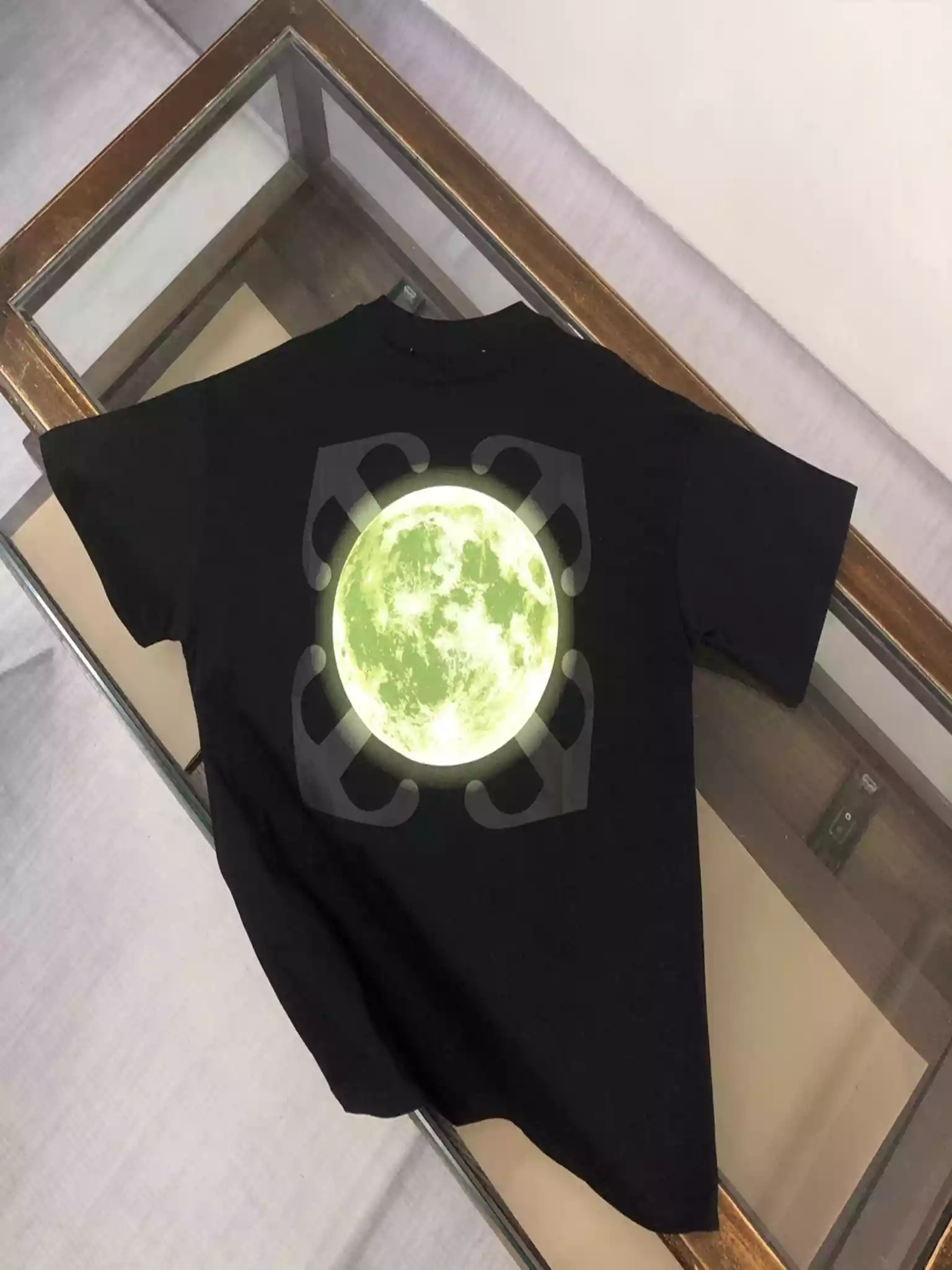 Super Moon Arr Slim S/S Tee in black - OWS043 Super Moon Arr Slim S/S Tee in black