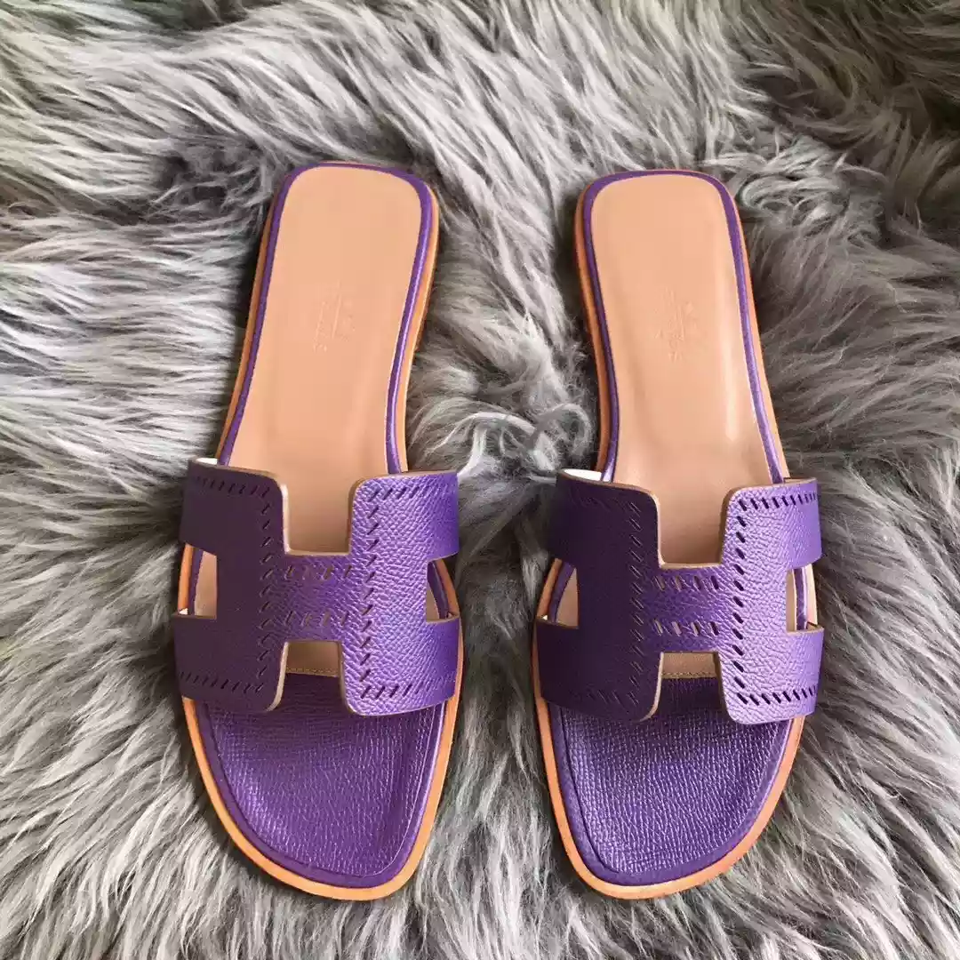 HERMES ORAN SLIDE SANDALS IN PURPLE EPSOM PERFORATED CALFSKIN - HMSD098