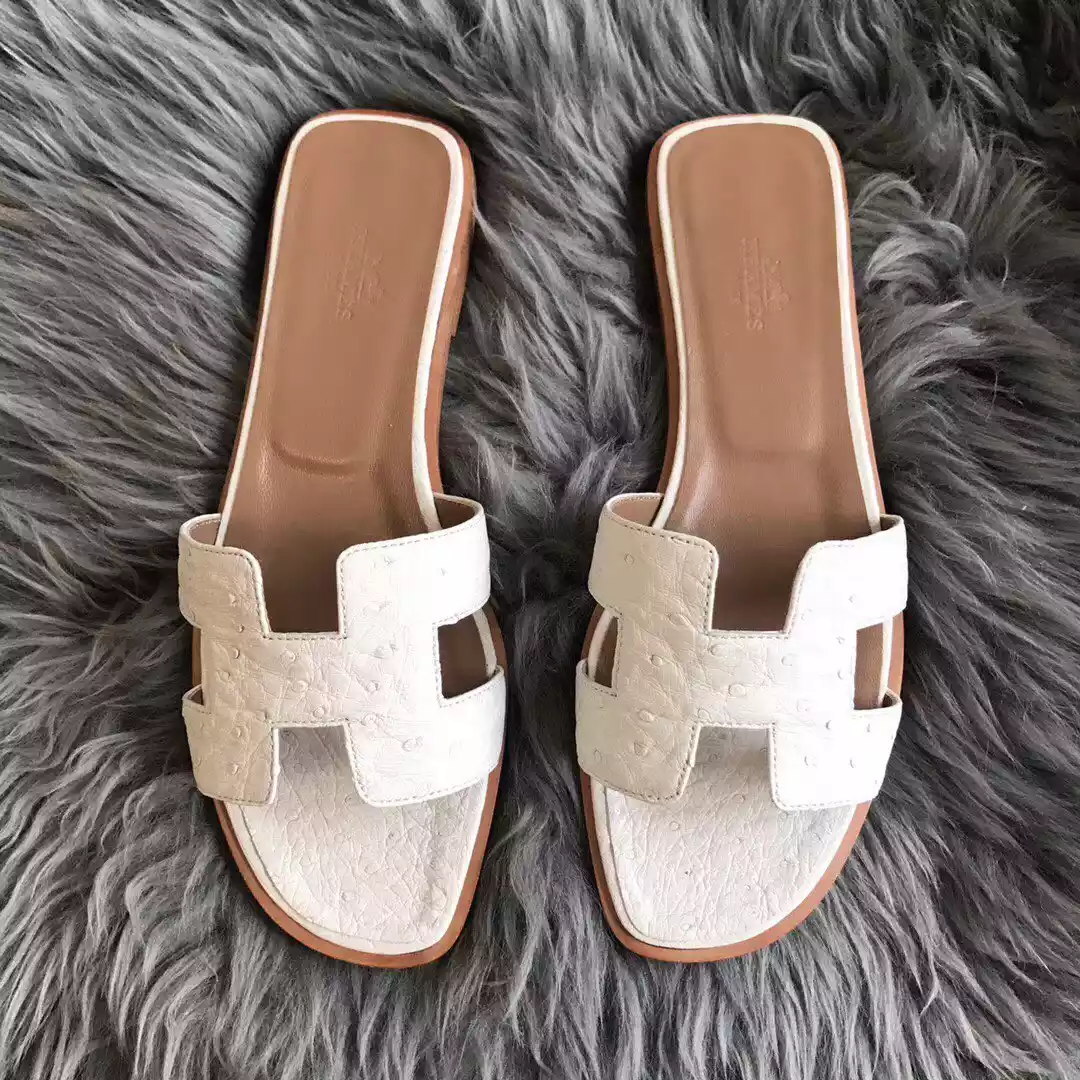 HERMES ORAN SLIDE SANDALS IN WHITE OSTRICH LEATHER - HMSD082