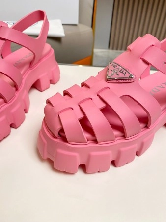 PRADA FOAM SANDALS IN PINK RUBBER - PSD005