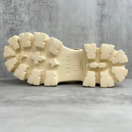 PRADA FOAM SANDALS IN QUARTZ RUBBER - PSD002