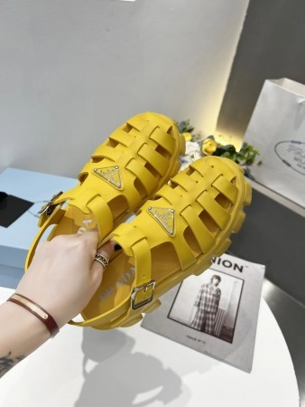 PRADA FOAM SANDALS IN YELLOW RUBBER - PSD006
