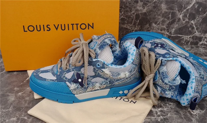 LV SKATE SNEAKERS