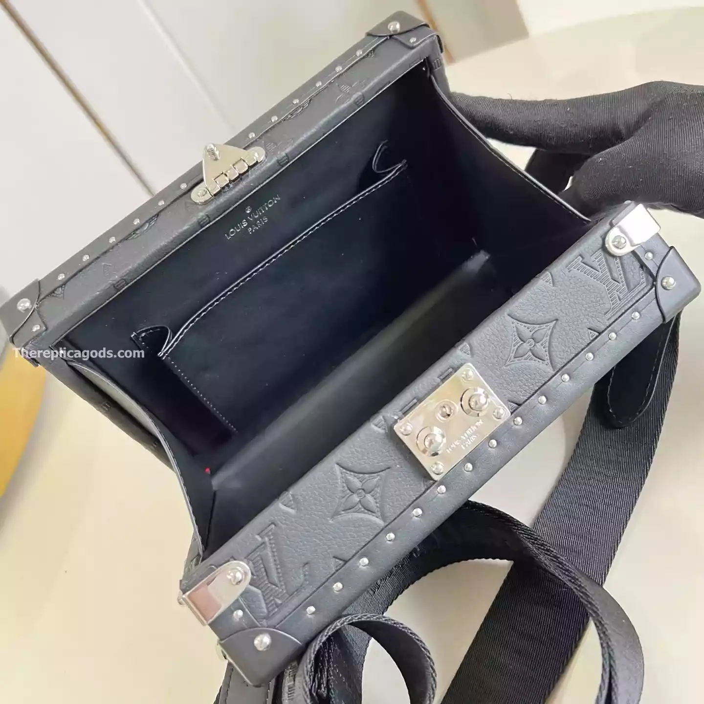 CLUTCH BOX BLACK MONOGRAM SHADOW COWHIDE LEATHER - LW297 CLUTCH BOX BLACK MONOGRAM SHADOW COWHIDE LEATHER