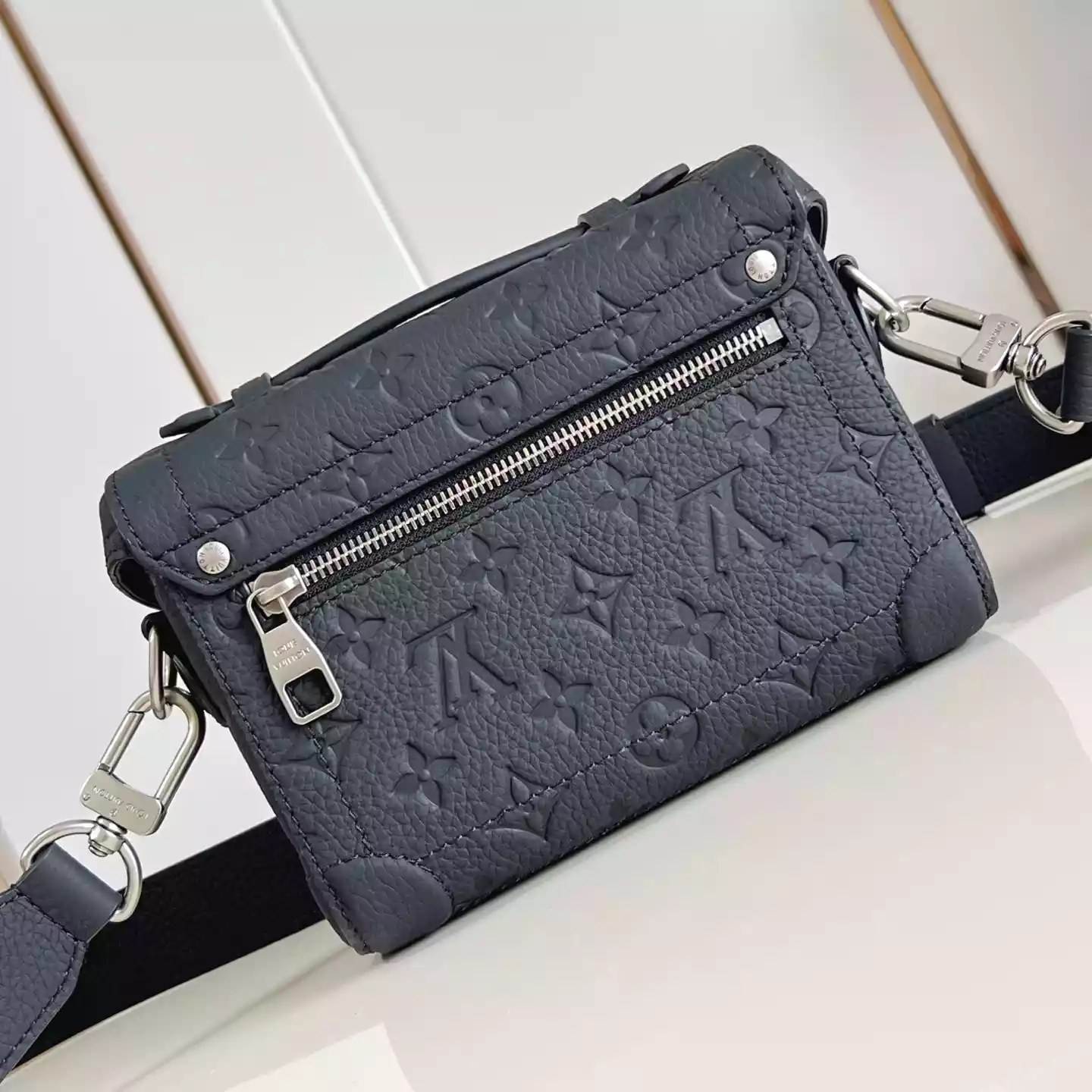 SOUL TRUNK CROSSBAG BLACK TAURILLON MONOGRAM - LW298 SOUL TRUNK CROSSBAG BLACK TAURILLON MONOGRAM