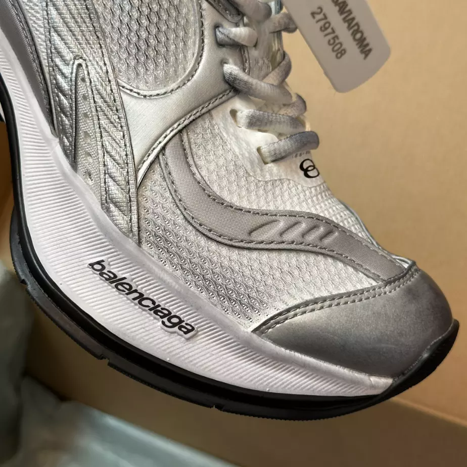 BALENCIAGA CIRCUIT SNEAKER - BLA098