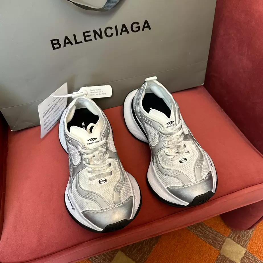 BALENCIAGA CIRCUIT SNEAKER - BLA098