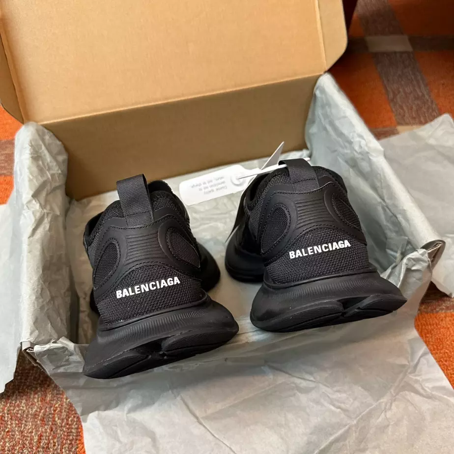 BALENCIAGA CIRCUIT SNEAKER - BLA099