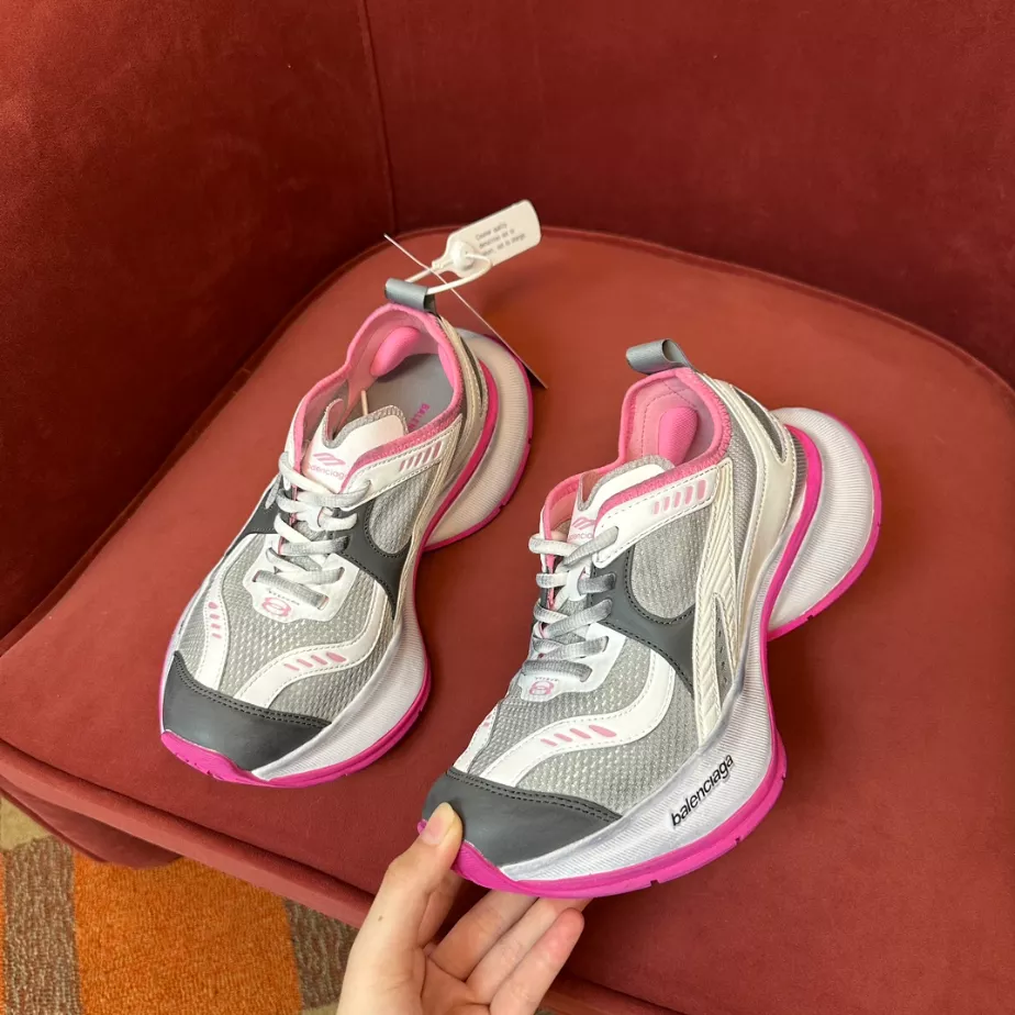 BALENCIAGA CIRCUIT SNEAKER - BLA115