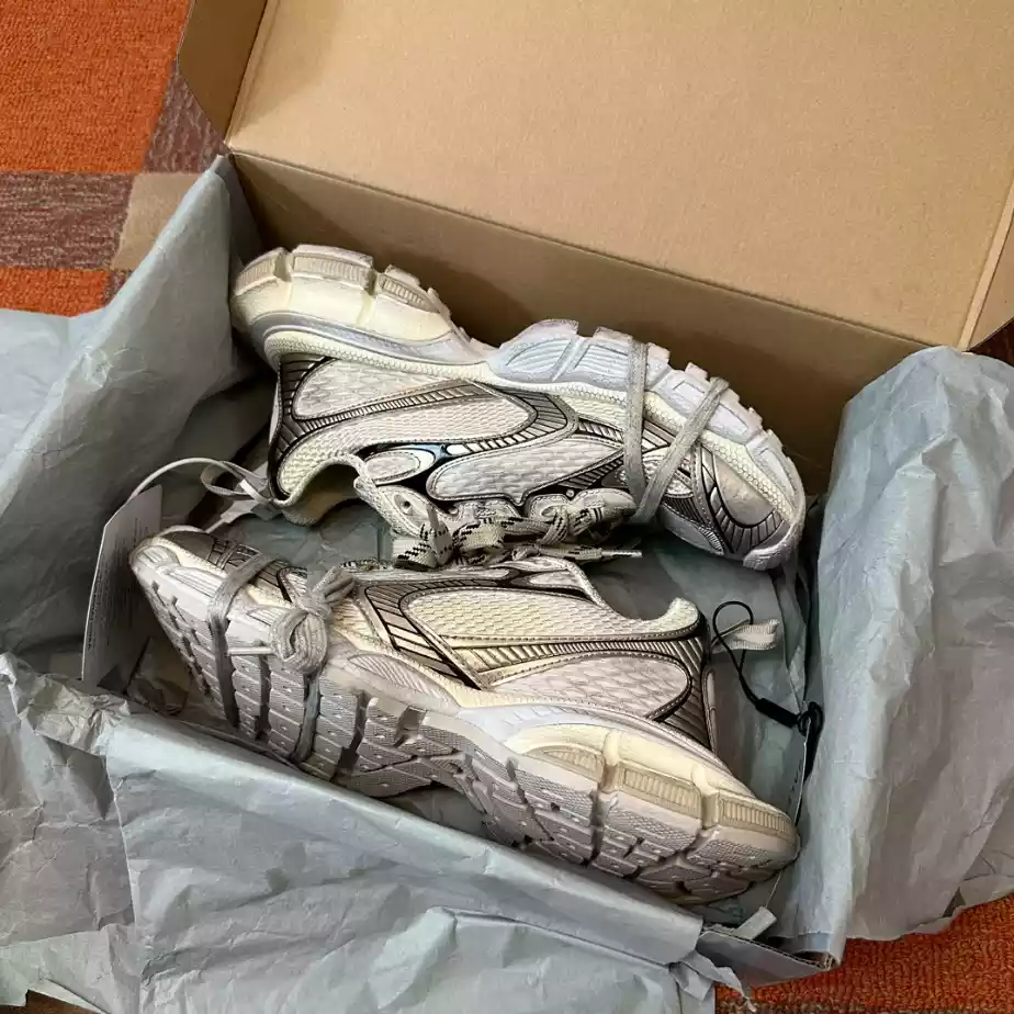 BALENCIAGA MEN'S 3XL SNEAKER - BLA096