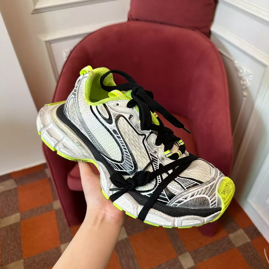 BALENCIAGA MEN'S 3XL SNEAKER - BLA114