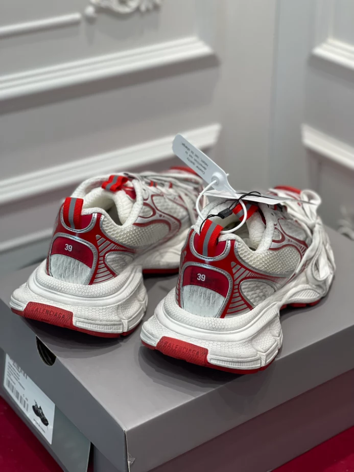 BALENCIAGA MEN'S 3XL SNEAKER - BLA118