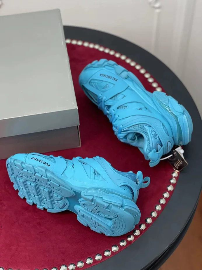 BALENCIAGA TRACK SNEAKER - BLA124