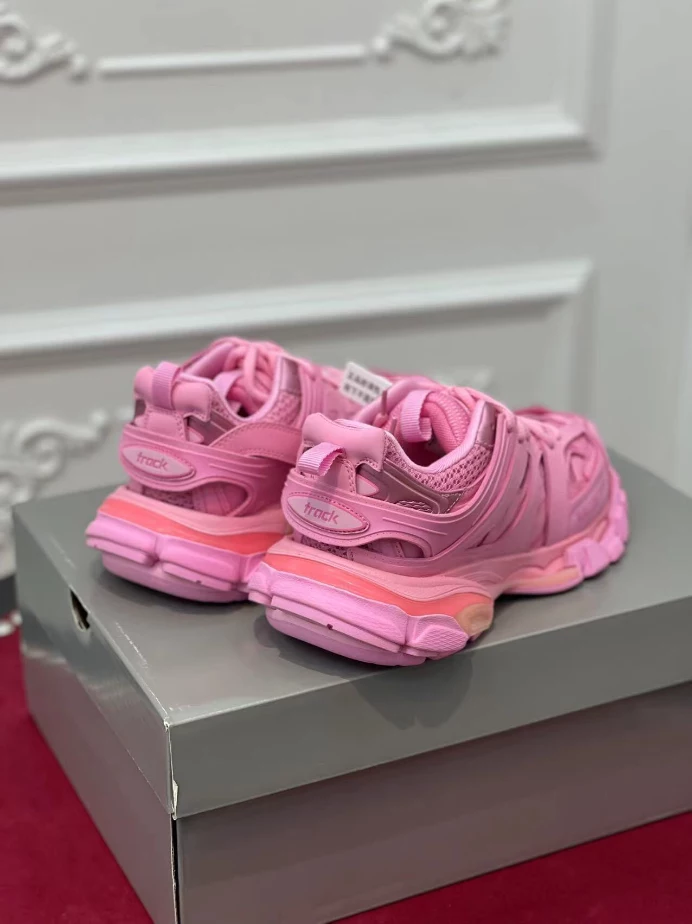 BALENCIAGA TRACK SNEAKER - BLA125