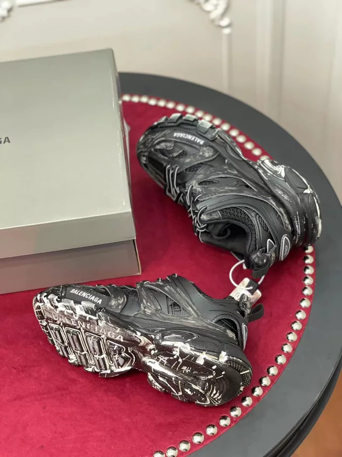 BALENCIAGA TRACK SNEAKER - BLA127