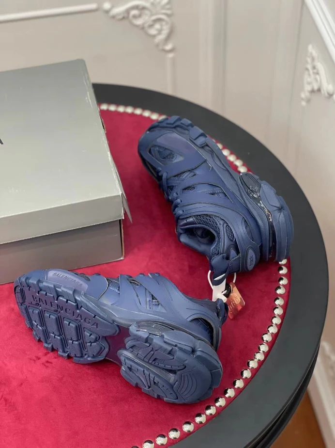 BALENCIAGA TRACK SNEAKER - BLA133