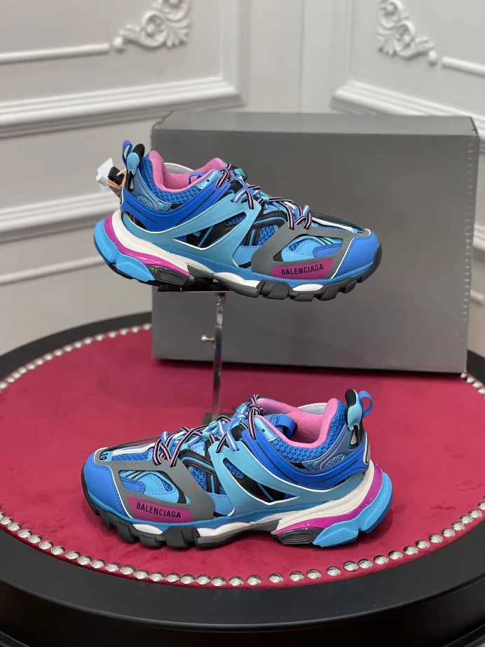 BALENCIAGA TRACK SNEAKER - BLA137