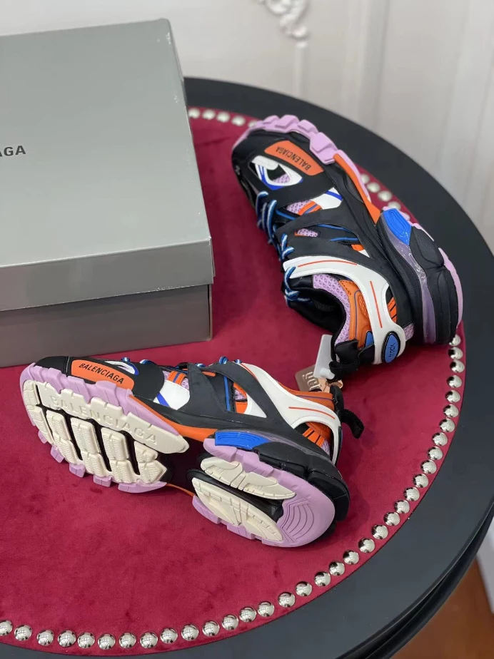 BALENCIAGA TRACK SNEAKER - BLA140