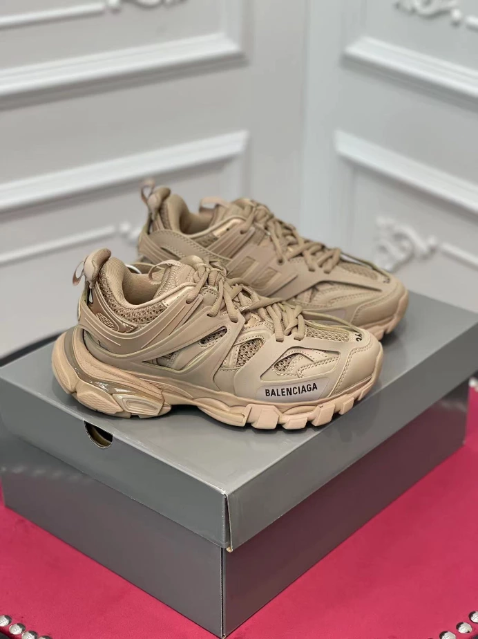 BALENCIAGA TRACK SNEAKER - BLA147