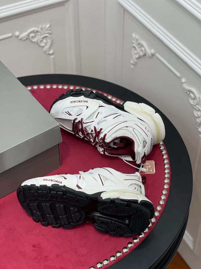 BALENCIAGA TRACK SNEAKER - BLA148