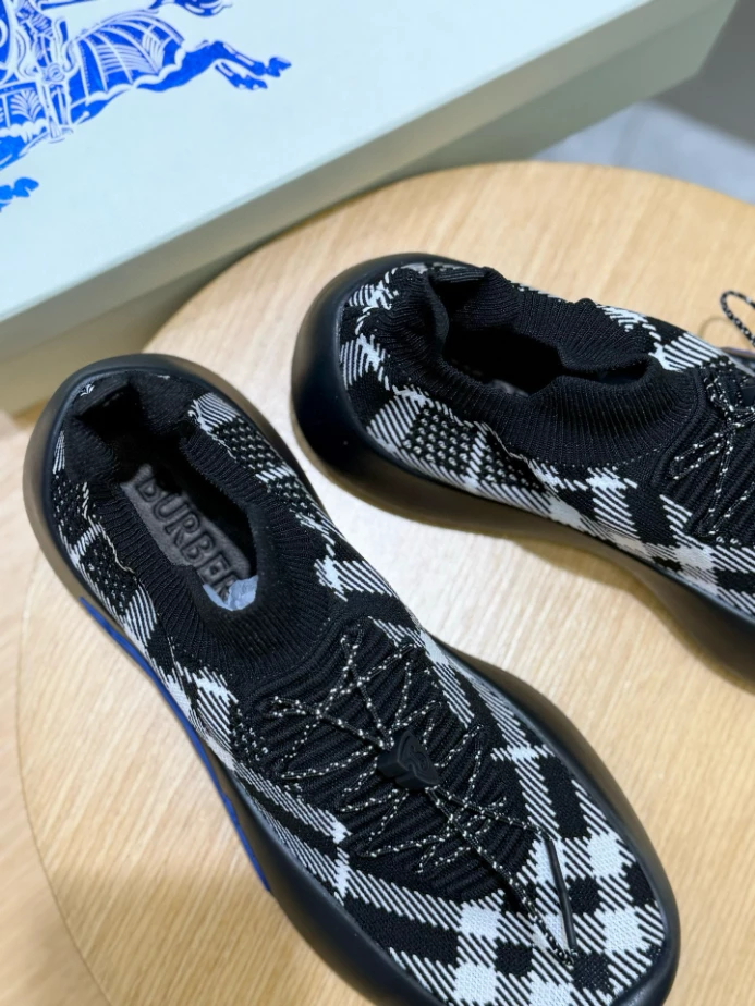 BURBERRY CHECK KNIT NEPTUNE SNEAKERS - BBR053