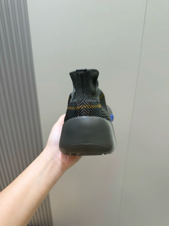 BURBERRY CHECK KNIT NEPTUNE SNEAKERS - BBR054