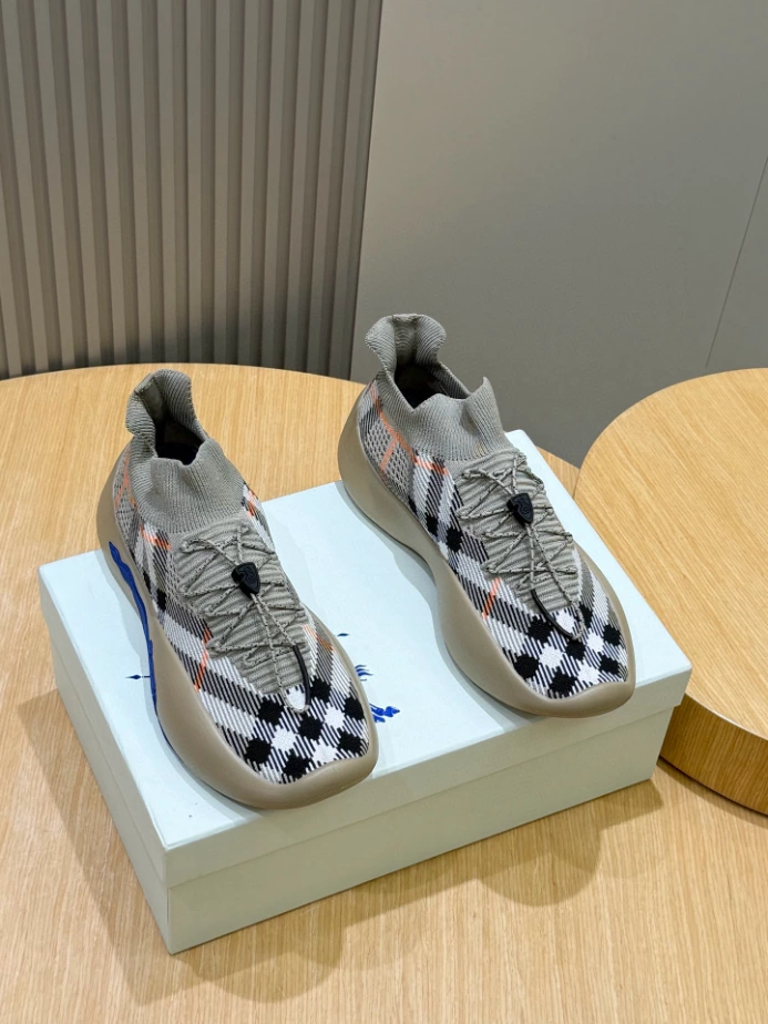 BURBERRY CHECK KNIT NEPTUNE SNEAKERS - BBR055