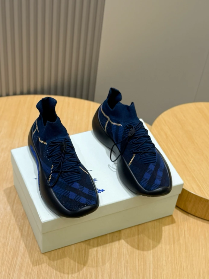 BURBERRY CHECK KNIT NEPTUNE SNEAKERS - BBR056