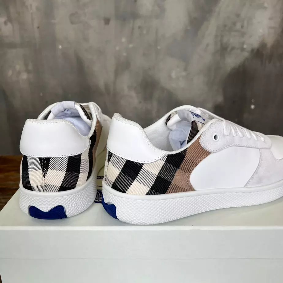 BURBERRY TERRACE SNEAKERS - BBR091
