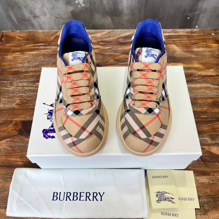 BURBERRY CHECK TERRACE SNEAKERS - BBR094