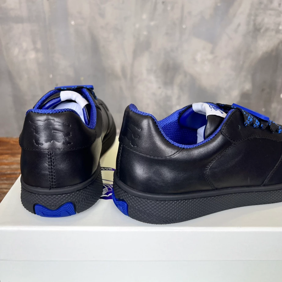 BURBERRY LEATHER TERRACE SNEAKERS - BBR085
